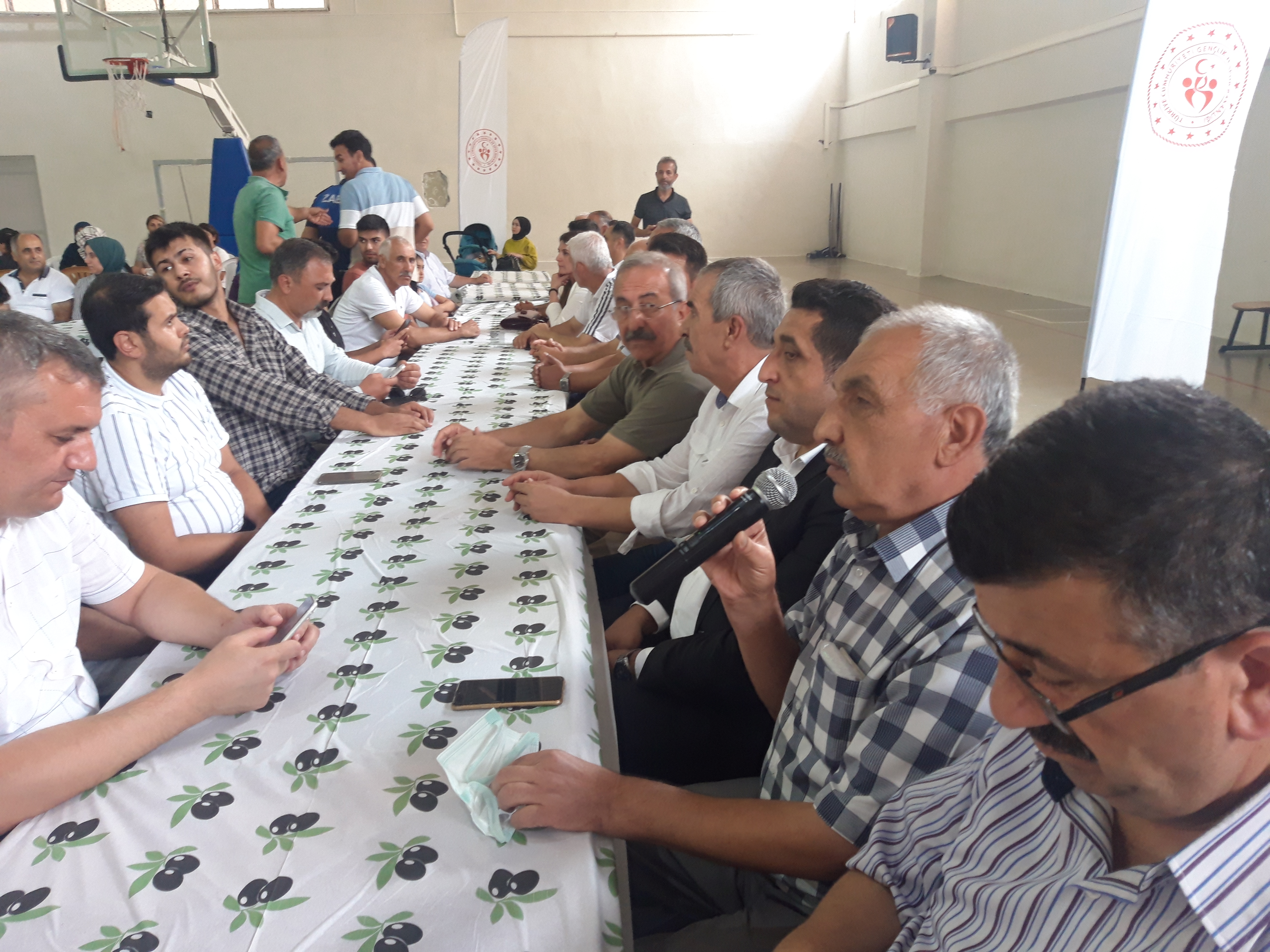 DÜZİÇİ  GENÇLİK VE SPOR MÜDÜRLÜĞÜ AŞÜREETKİNLİĞİ DÜZENLEDİ 