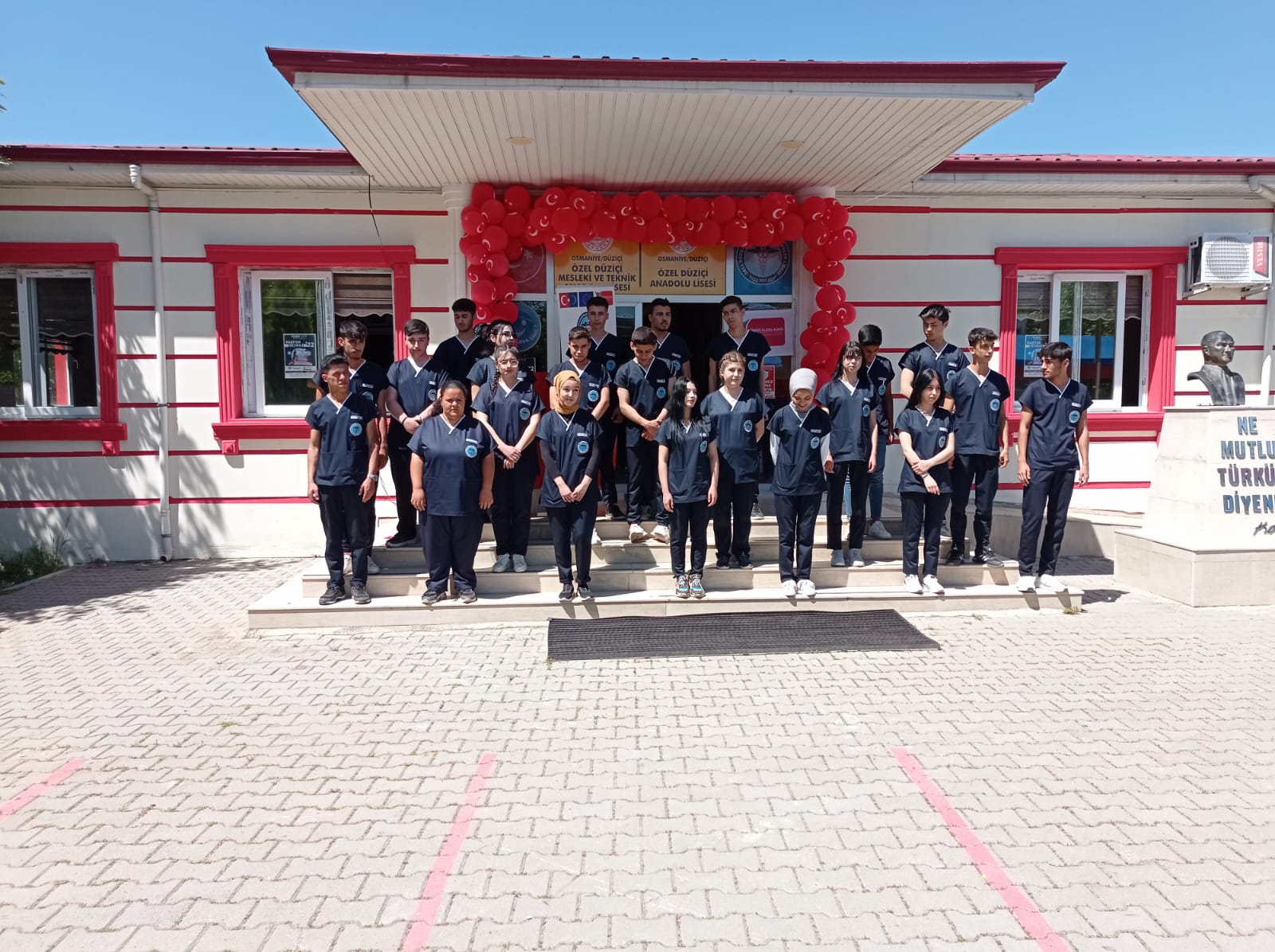 DÜZİÇİNDE BİR İLK