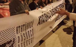 DÜZİÇİ ATATÜRKÇÜ DÜŞÜNCE  DERNEĞİ VE BAZI SİVİL  TOPLUM KURULUŞLARI   CUMHURİYET YÜRÜYÜŞÜ DÜZENLEDİ